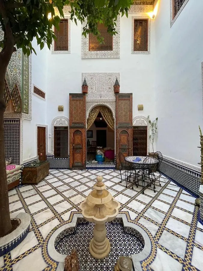 Riad Phoenix Fez Bed & Breakfast
