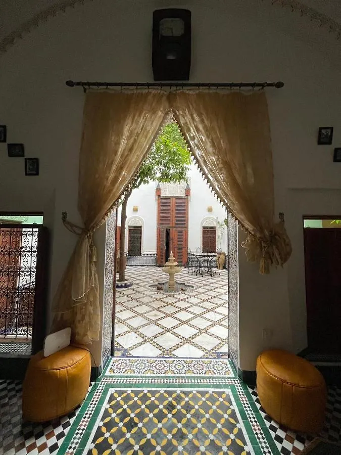 Riad Phoenix Fez Bed & Breakfast